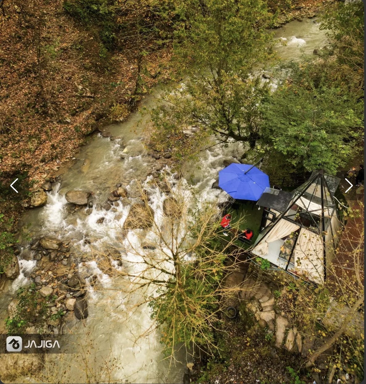 کلبه جنگلی شیشه ای کنار رودخانه اسالم_ گیجاو