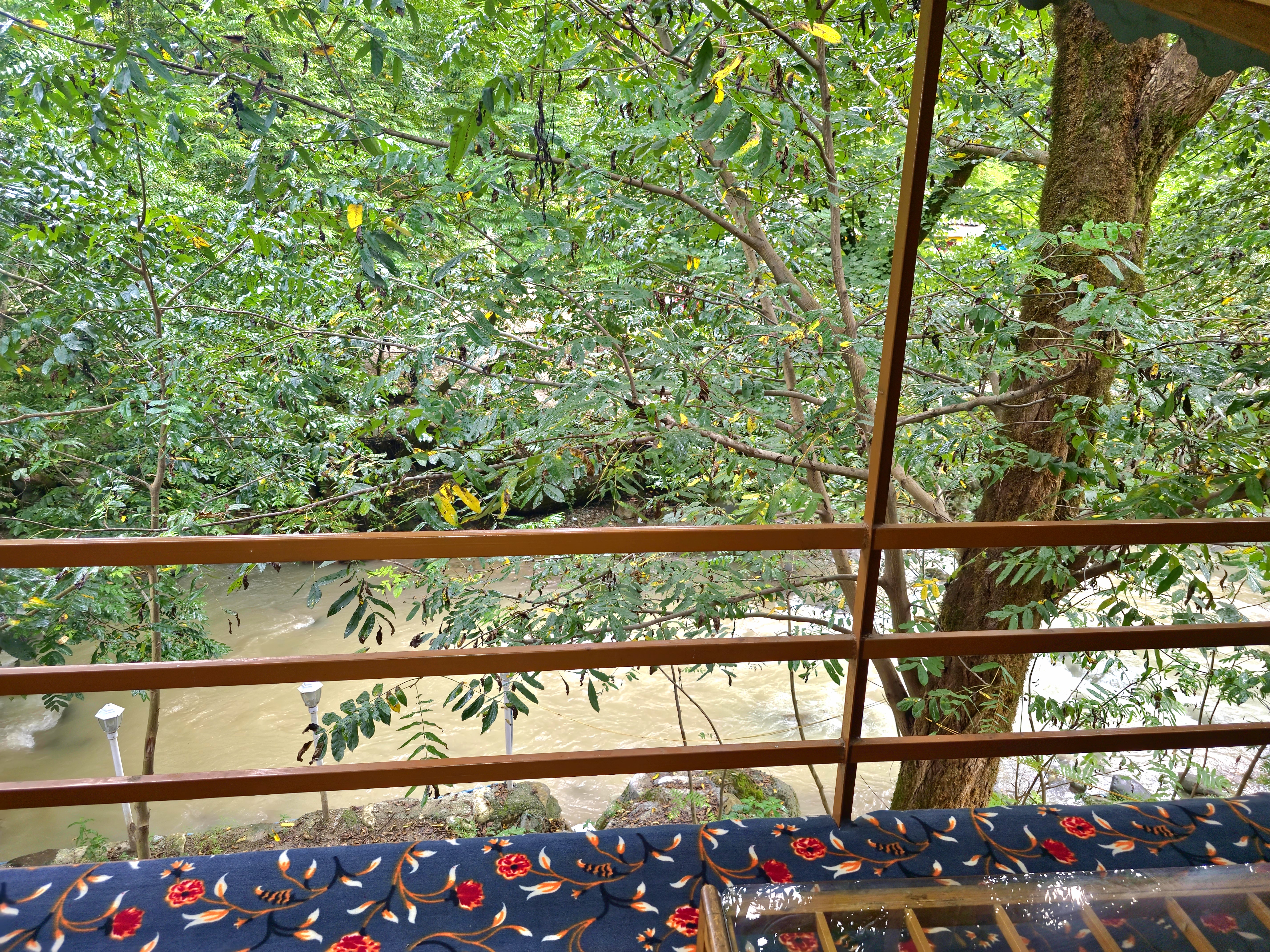 کلبه چوبی آتیلا