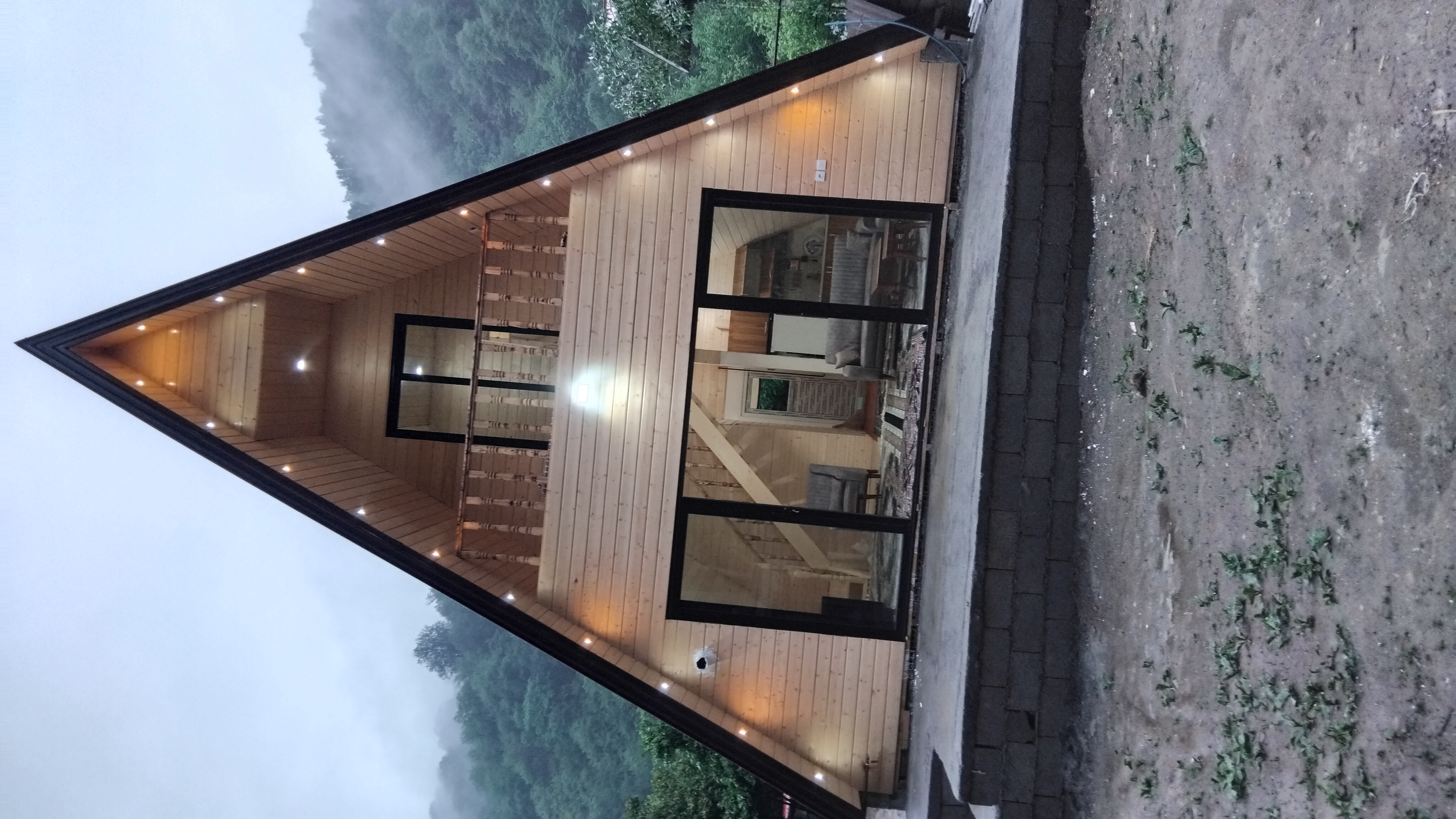 کلبه سوئیسی جنگلی